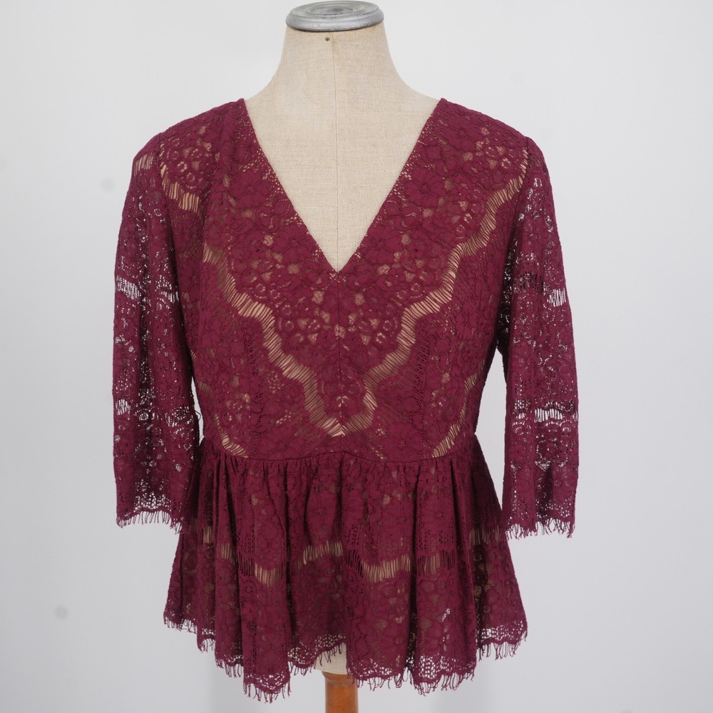 Maeve Lace Peplum Top Womens Large Burgundy V-Neck 3/4 Sleeve Eyelash Fringe